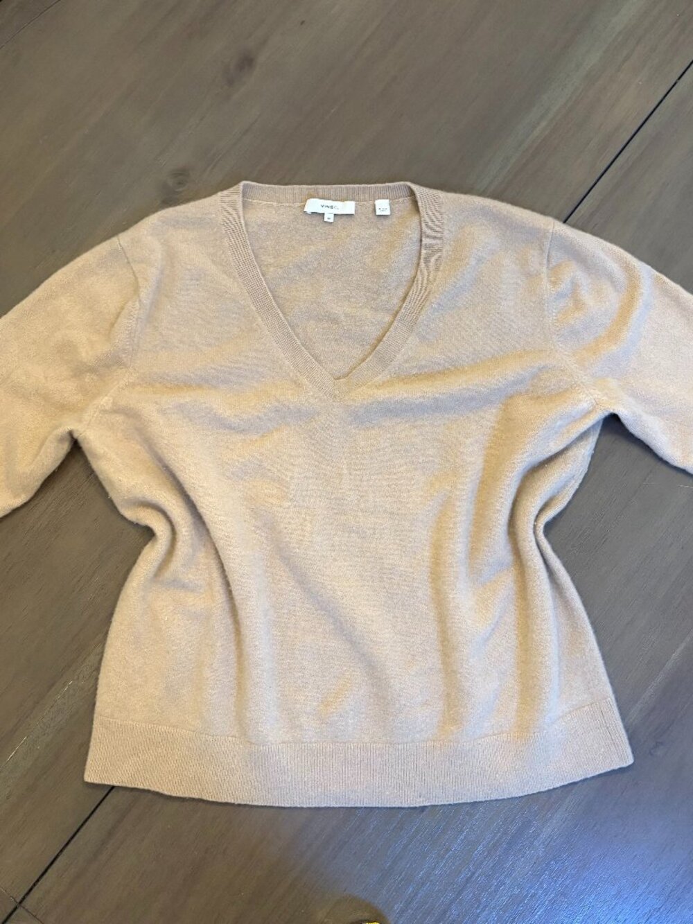 Vince Beige V-Neck Sweater XL | Quiet Luxury Minimalist Cashmere Blend
